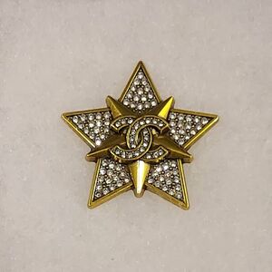 Chanel Gold Star Brooch with Crystals